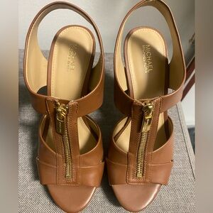 Brown zip Michael Kors platform heals